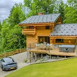 Chalet Luxurious With Sauna & Jacuzzi In With Parking *