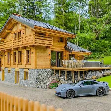 シャレー Luxurious With Sauna & Jacuzzi In With Parking