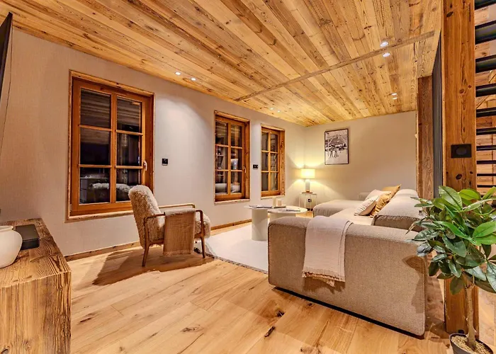 Luxurious With Sauna & Jacuzzi In With Parking