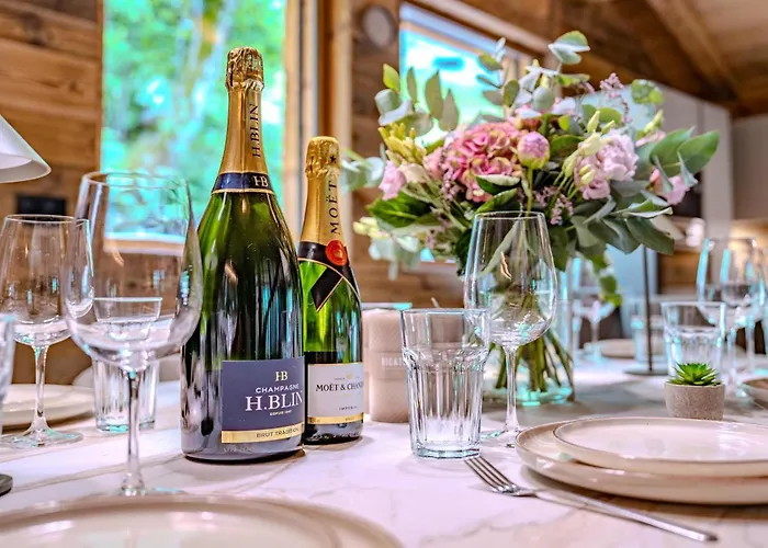 Horská chata Luxurious With Sauna & Jacuzzi In With Parking