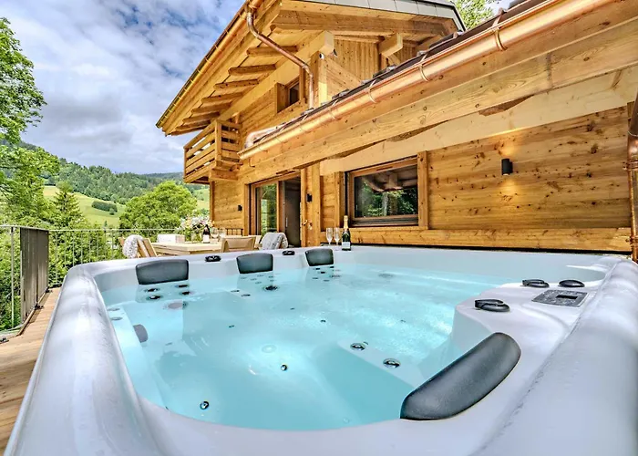 Luxurious With Sauna & Jacuzzi In With Parking Horská chata Megève